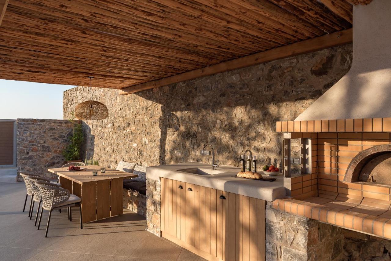 Isla Beach House, A Timeless Retreat, By Thinkvilla Damnoni Buitenkant foto