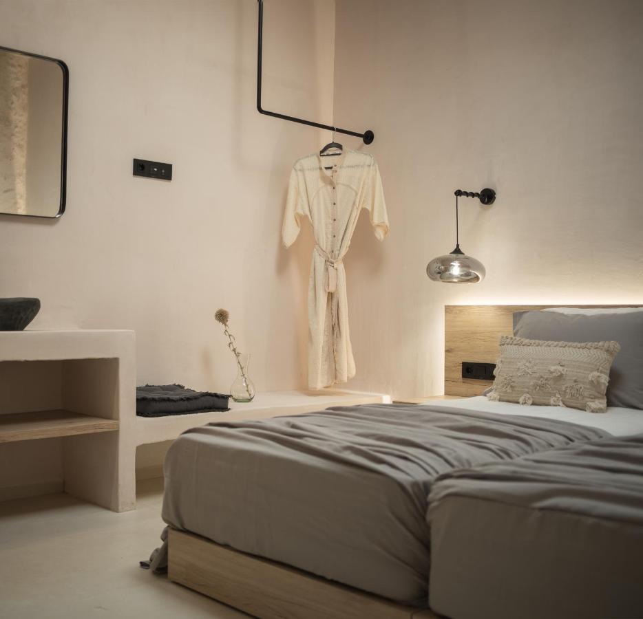 Isla Beach House, A Timeless Retreat, By Thinkvilla Damnoni Buitenkant foto