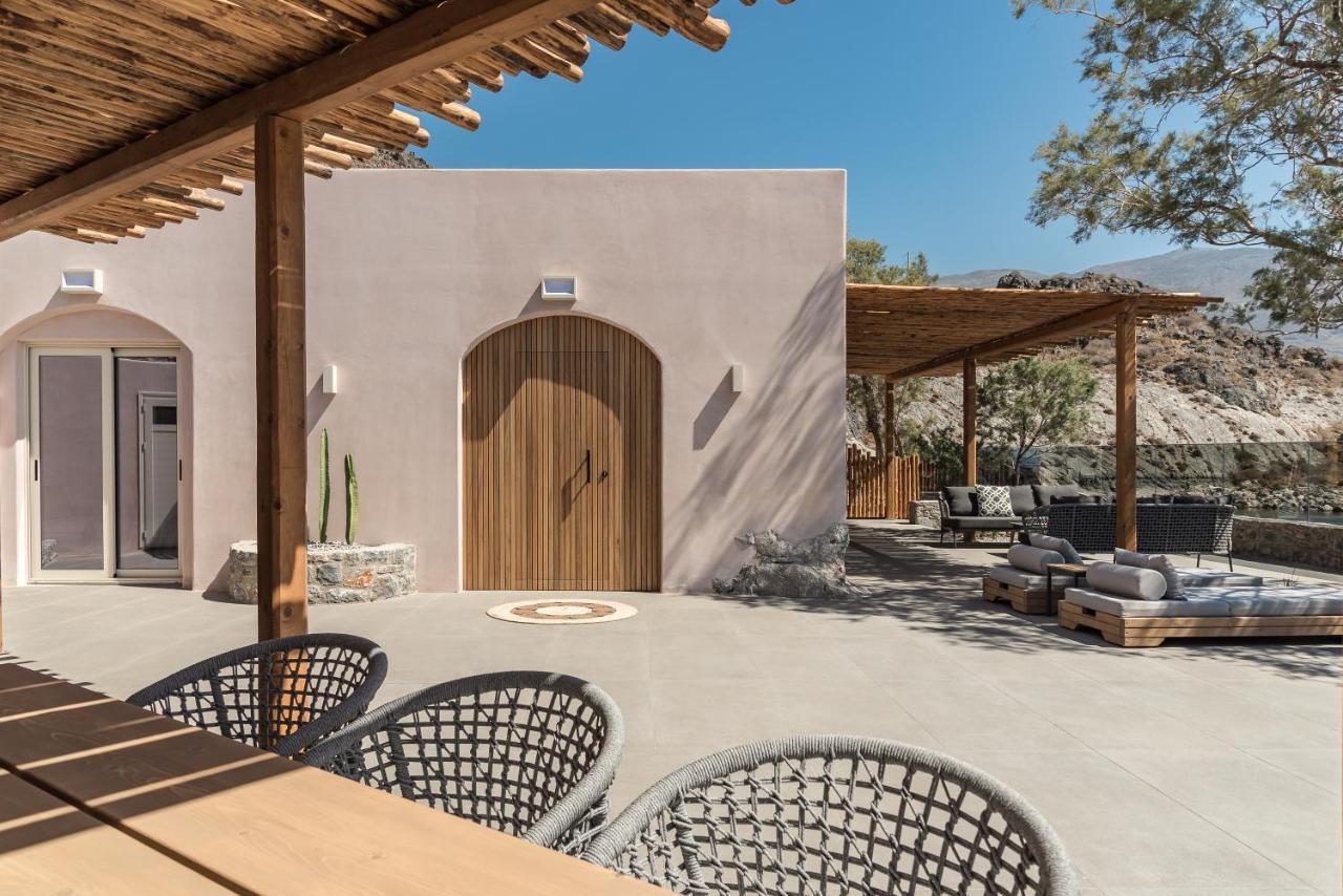 Isla Beach House, A Timeless Retreat, By Thinkvilla Damnoni Buitenkant foto